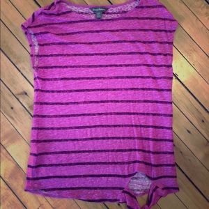 FINAL ⬇️ Tommy Bahama Linen Striped Tee, sz small